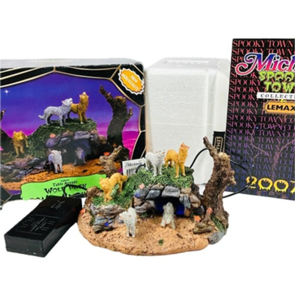 Lemax Spooky Town WOLF PACK 2007 Halloween Lighted Table Accent in Box Retired